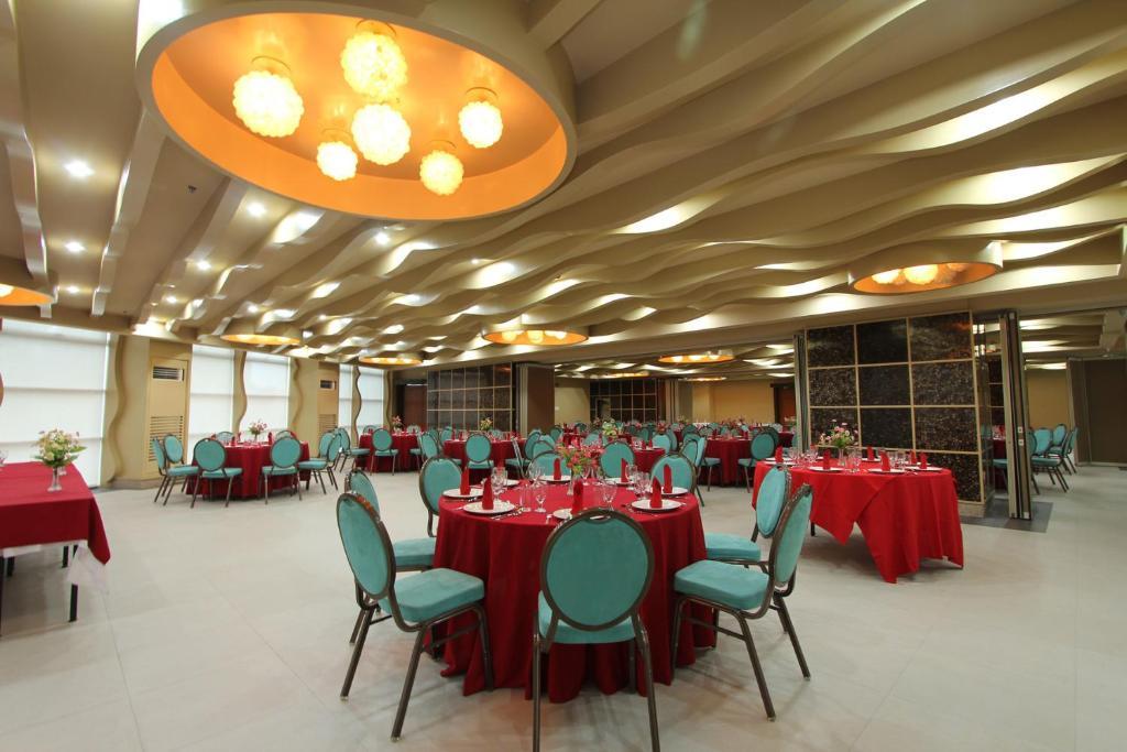 City Suites Ramos Tower Cebu Exterior photo