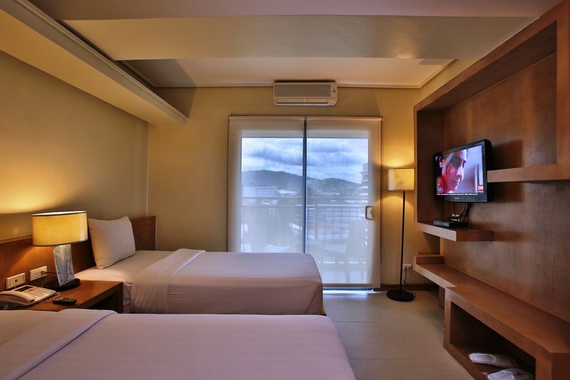 City Suites Ramos Tower Cebu Exterior photo