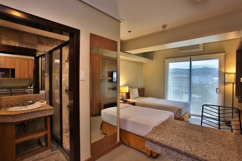 City Suites Ramos Tower Cebu Exterior photo