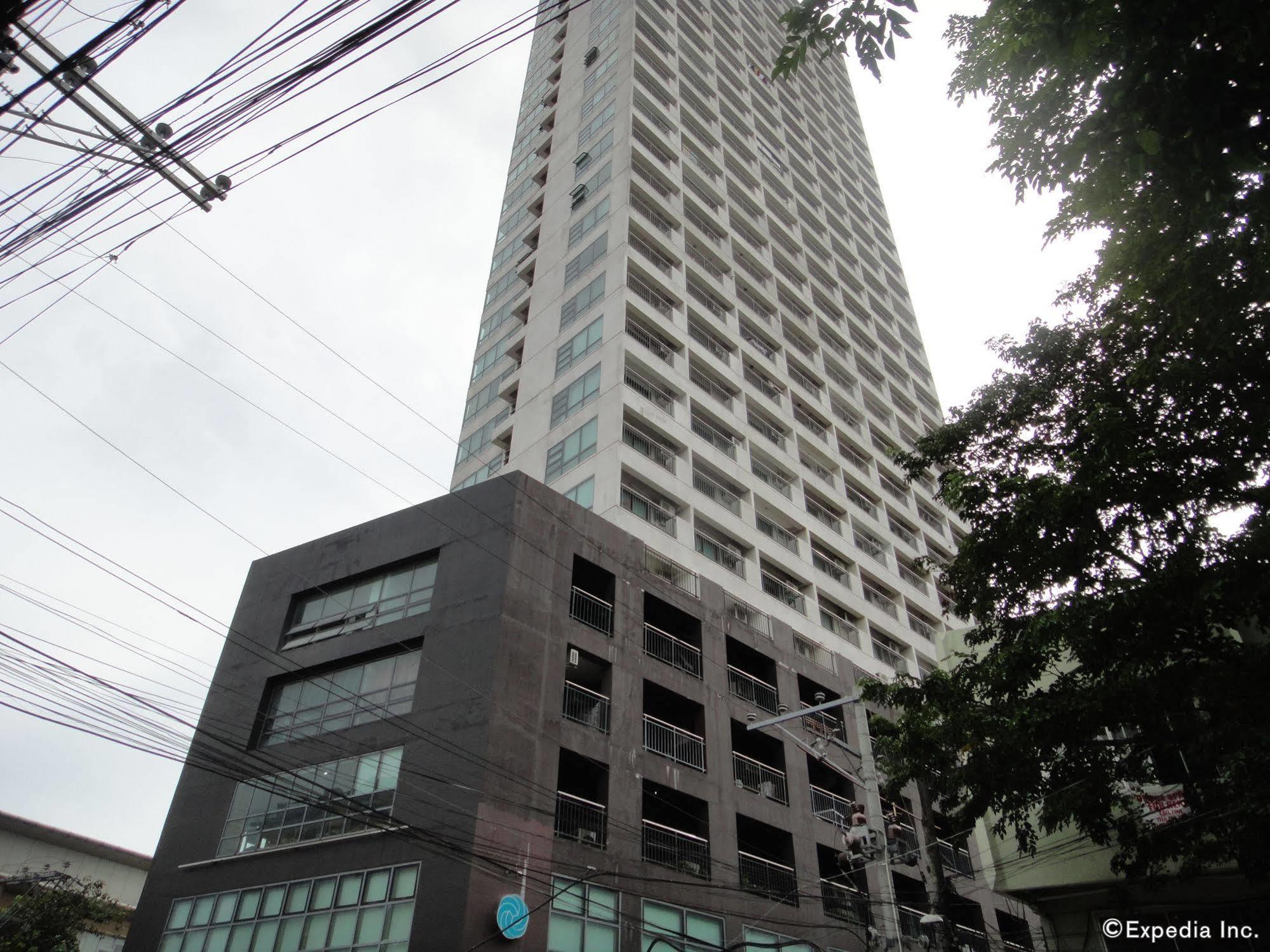 City Suites Ramos Tower Cebu Exterior photo